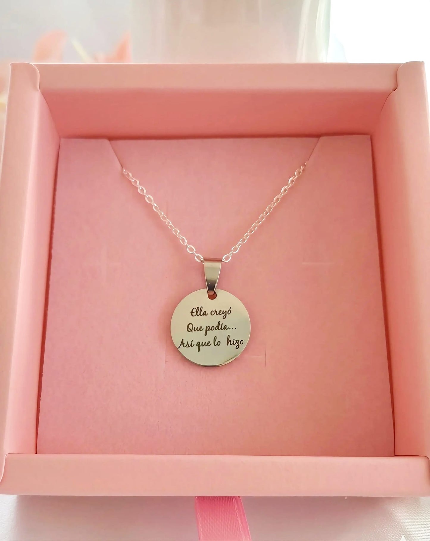 Collar vocación:Salud (Personalizado)